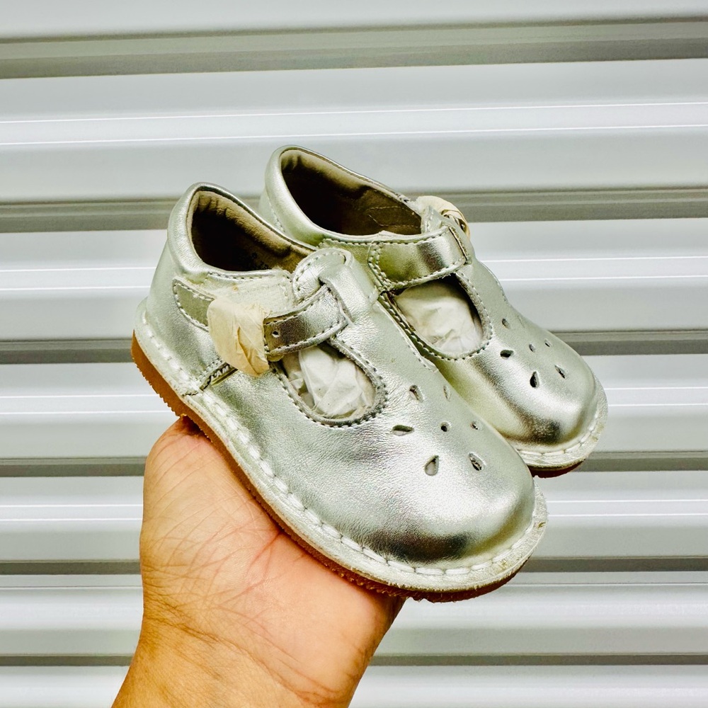 L'Amour Metallic Silver Baby Walker Shoes - New